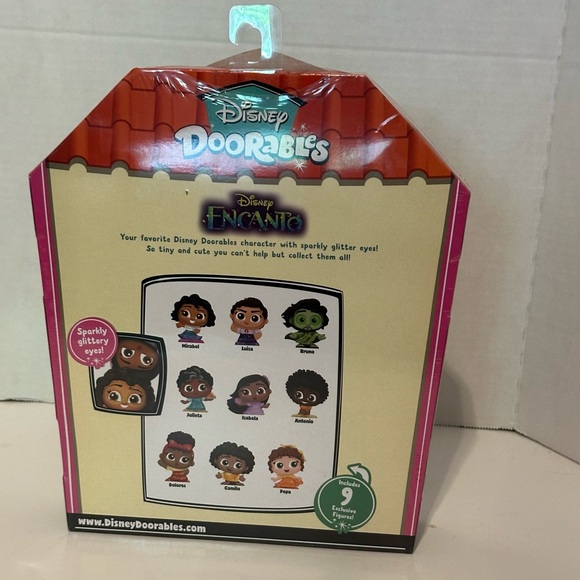Disney Doorables Encanto 9 Exclusive Figures - Picture 3 of 8
